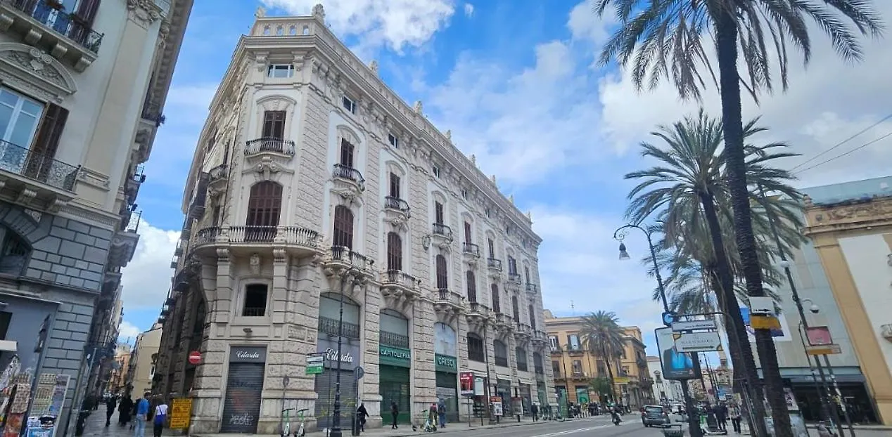 Central Flat Palermo 0*,